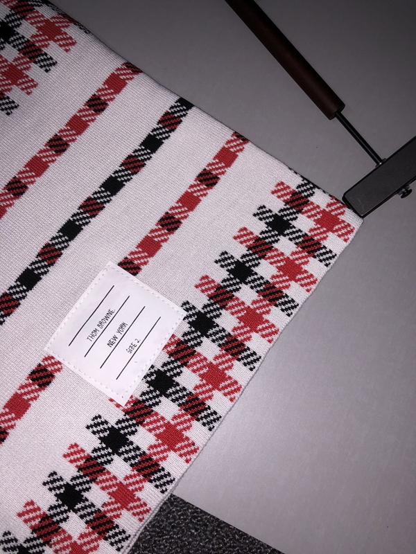 ブランドハーフパンツ背面デザイン